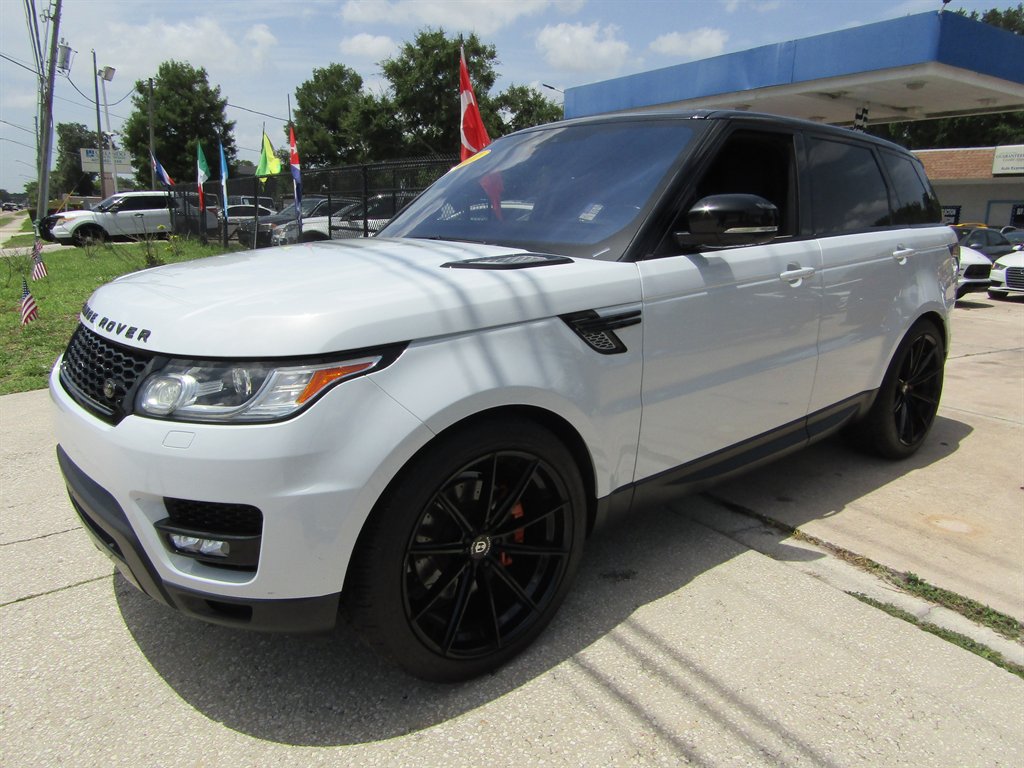 2017 Land Rover Range Rover Sport - $16,999