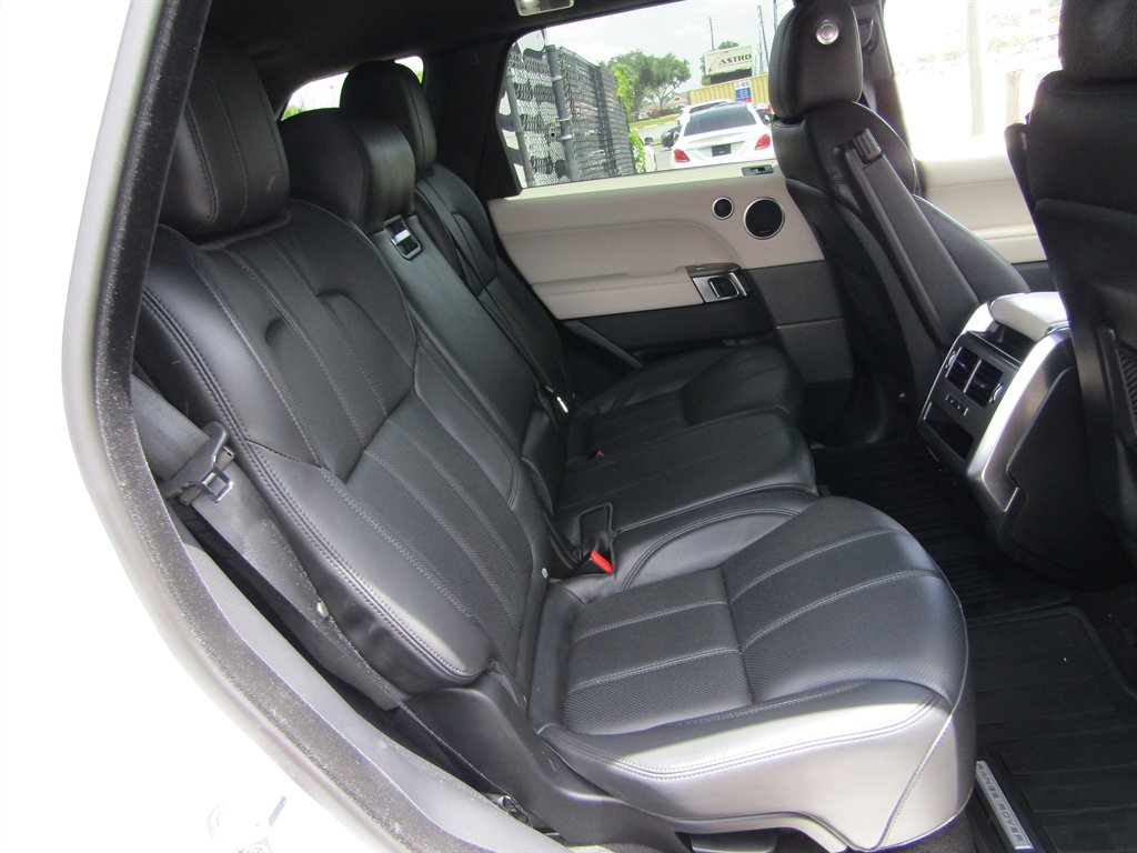2017 Land Rover Range Rover Sport - $16,999