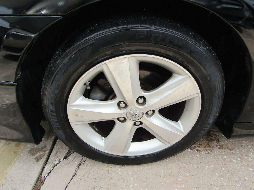 2011 Toyota Camry - $5,999