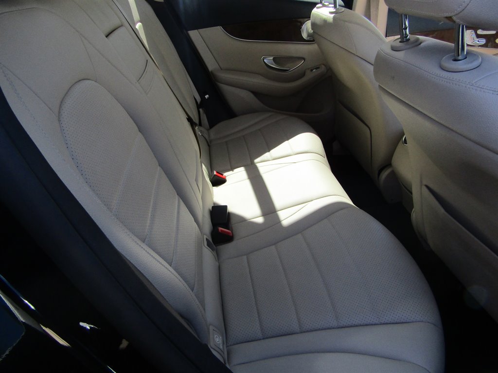 2017 Mercedes-Benz C-Class - $11,000