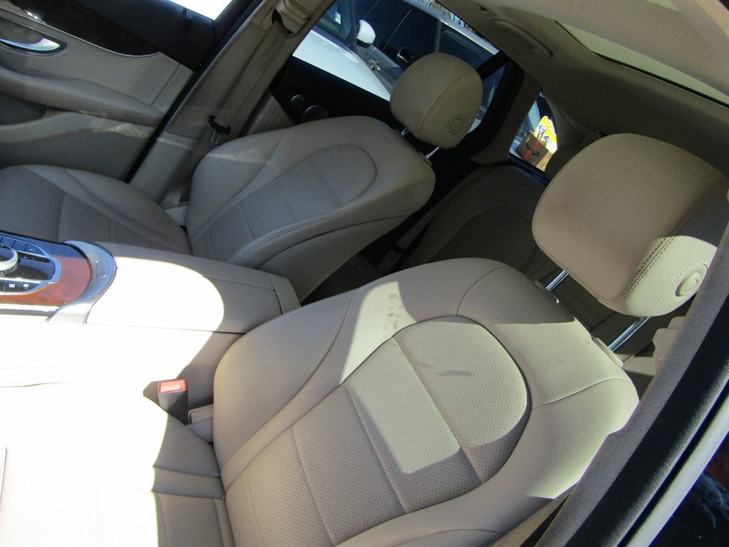 2017 Mercedes-Benz C-Class - $11,000