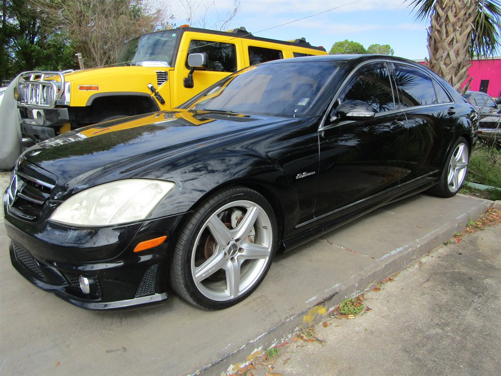 2008 Mercedes-Benz S-class - $11,999