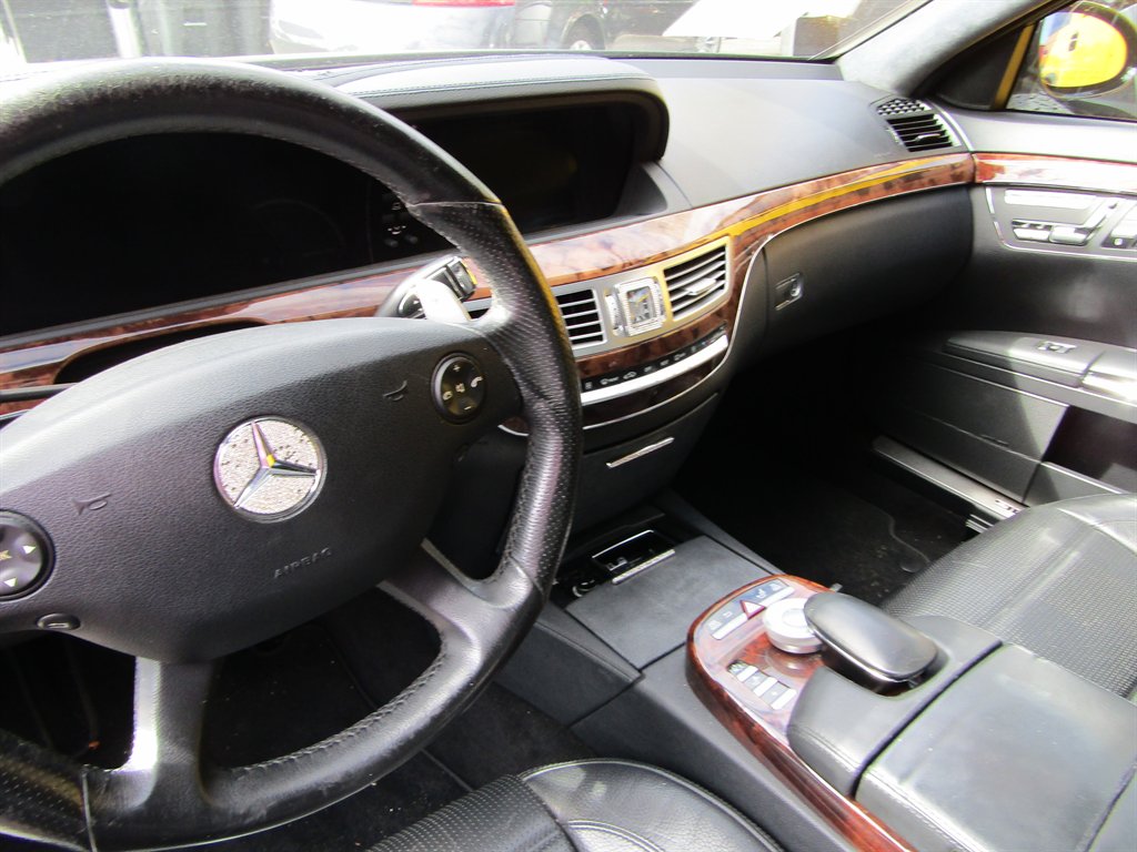 2008 Mercedes-Benz S-class - $11,999