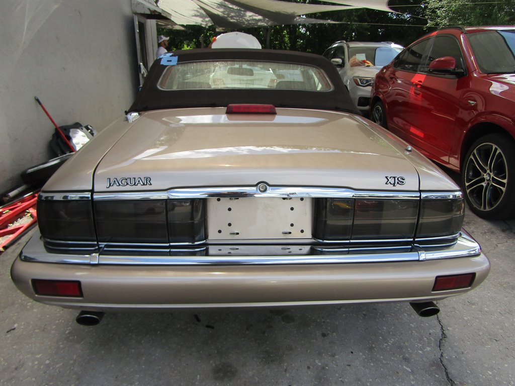 1994 Jaguar XJ-Series XJS photo