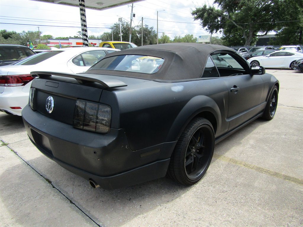 2005 Ford Mustang - $3,999
