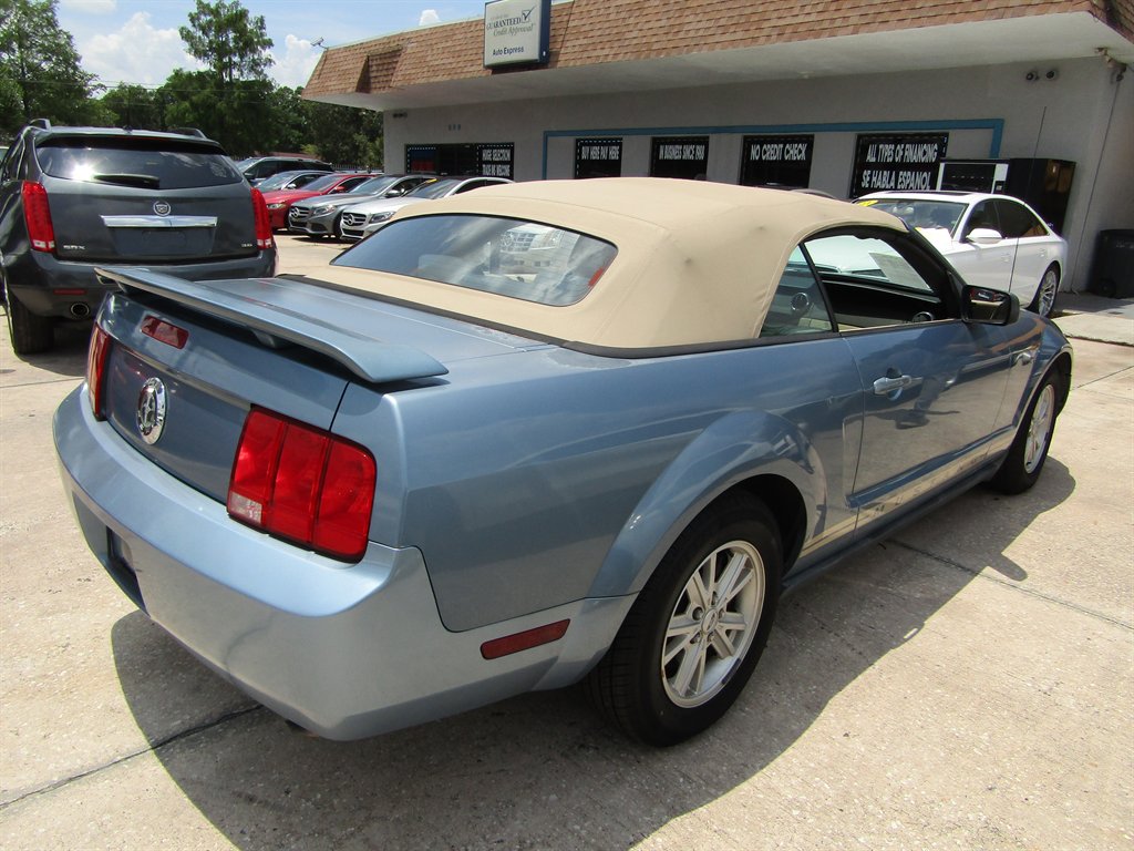 2005 Ford Mustang - $9,999
