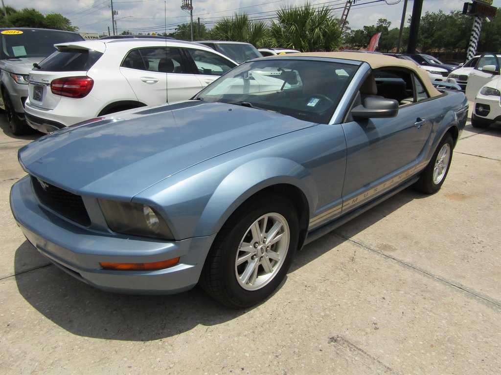 2005 Ford Mustang - $9,999