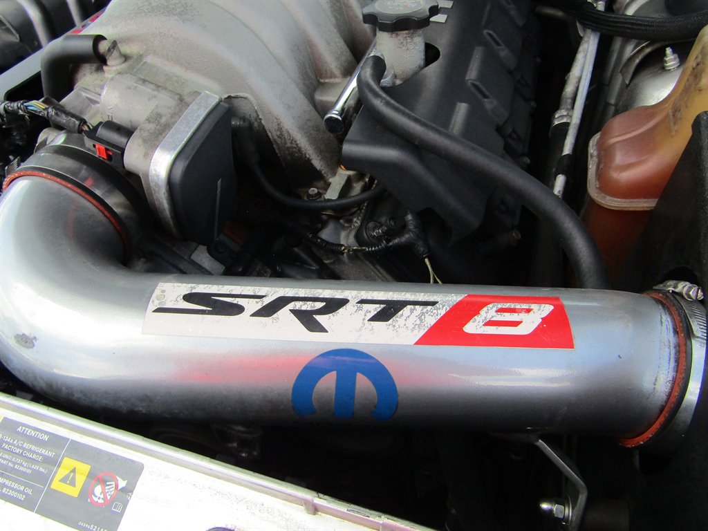 2006 Dodge Magnum SRT-8 photo