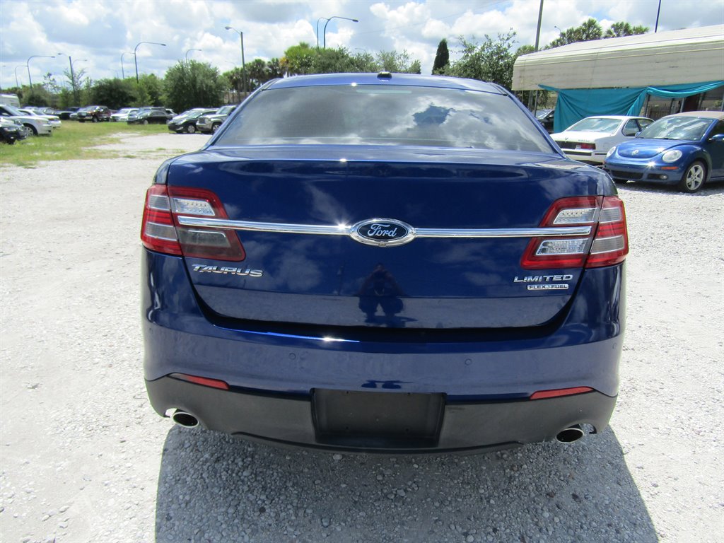 2013 Ford Taurus Limited photo