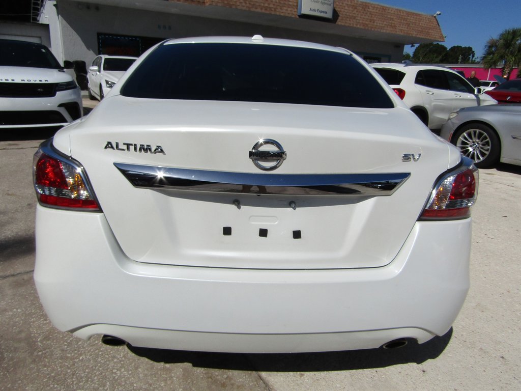 2015 Nissan Altima - $6,999