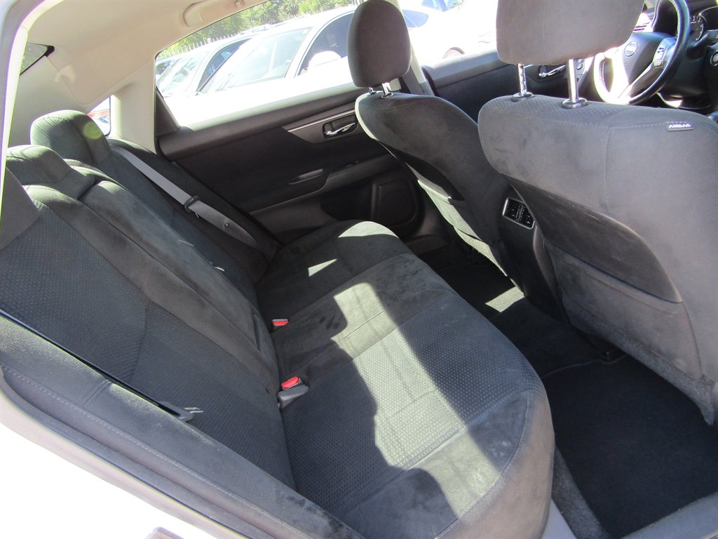 2015 Nissan Altima - $6,999