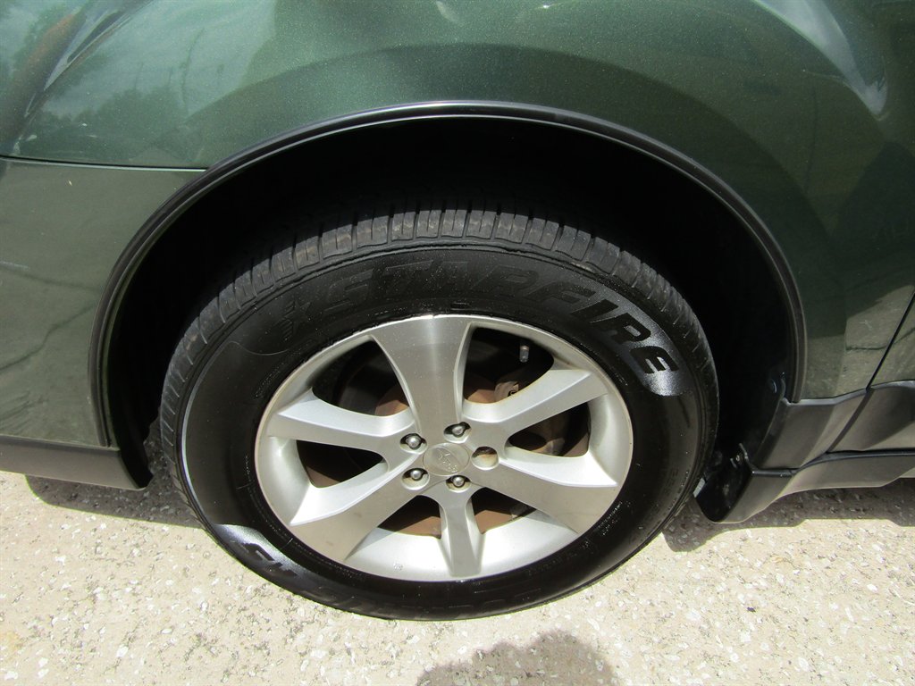 2014 Subaru Outback - $5,999