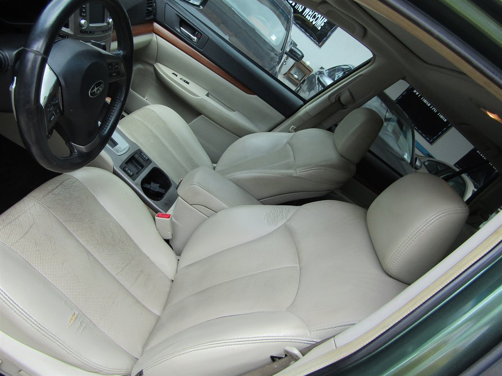 2014 Subaru Outback - $5,999