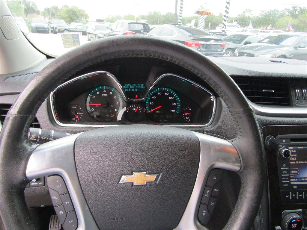 2015 Chevrolet Traverse - $8,600