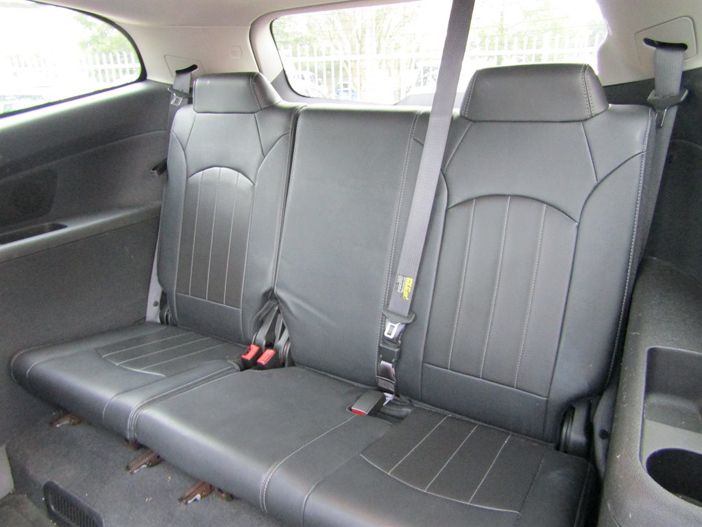 2015 Chevrolet Traverse - $8,600