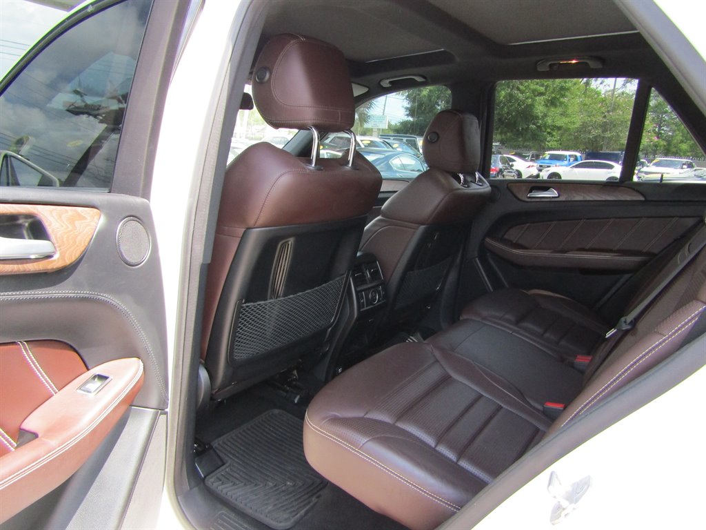 2014 MERCEDES-BENZ ML-Class SUV / Crossover - $28,500