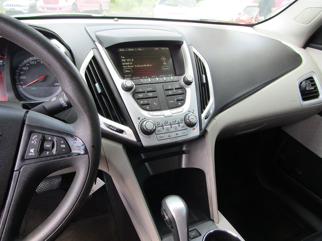2013 GMC Terrain SLE-1 photo