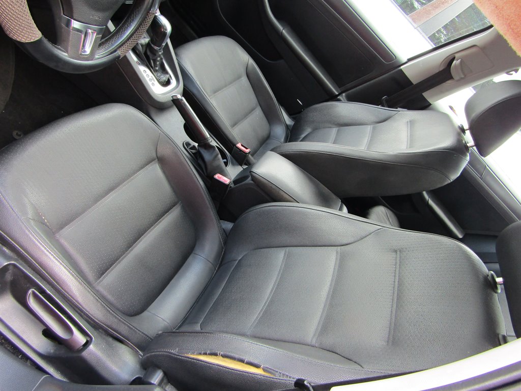 2012 Volkswagen Jetta - $3,999