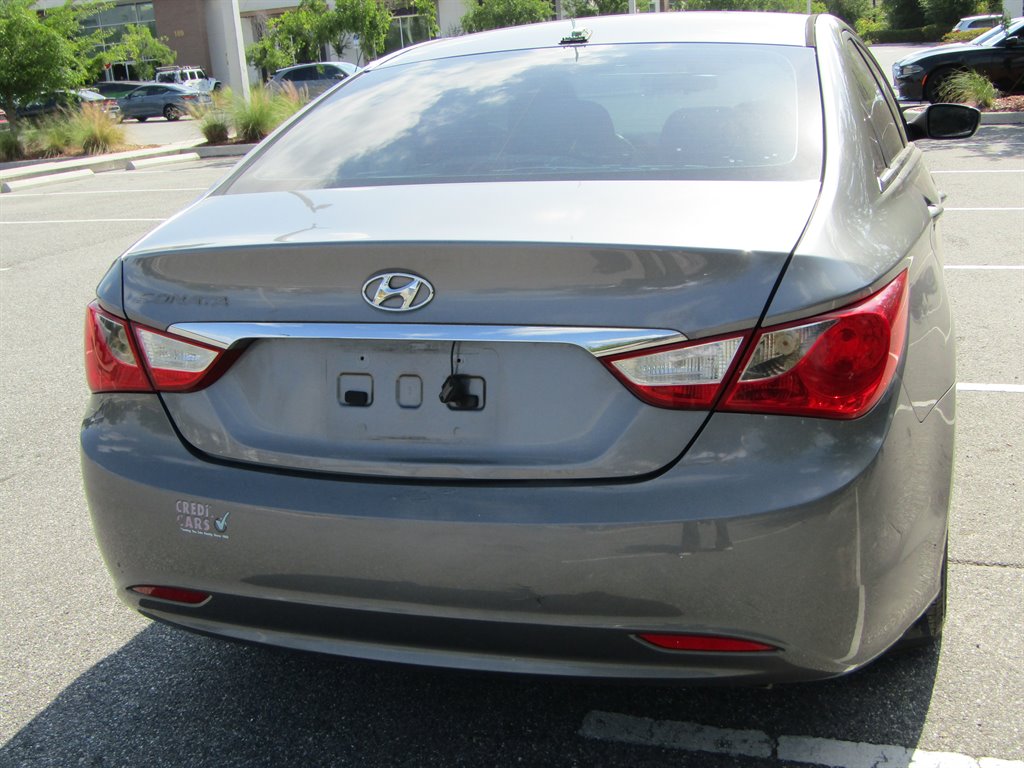 2012 Hyundai Sonata - $4,800