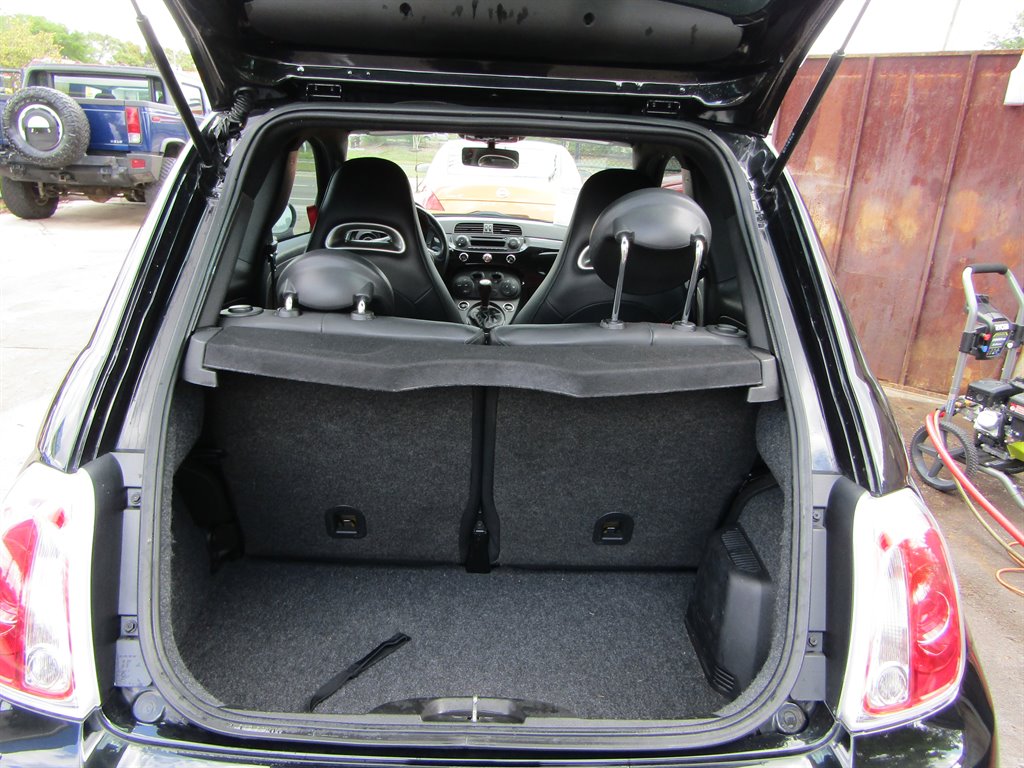 2012 FIAT 500 Hatchback - $10,100