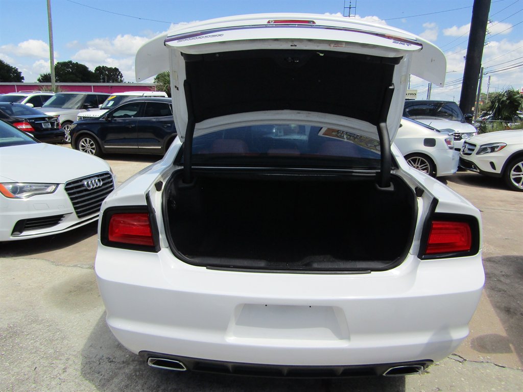 2014 Dodge Charger - $10,500