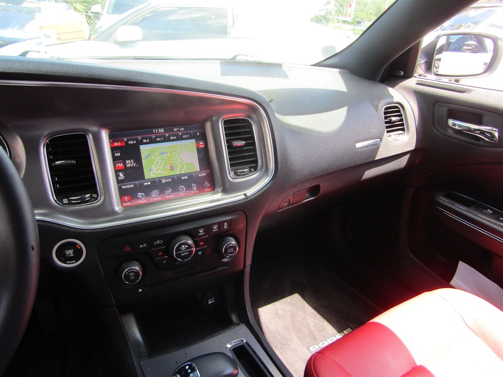 2014 Dodge Charger - $10,500
