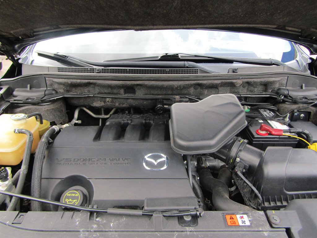 2011 Mazda CX-9 Sport photo