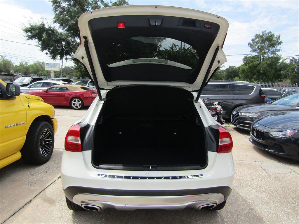 2017 Mercedes-Benz A-Class - $9,800