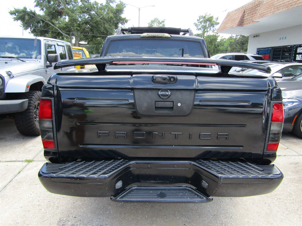 2002 Nissan Frontier - $7,999