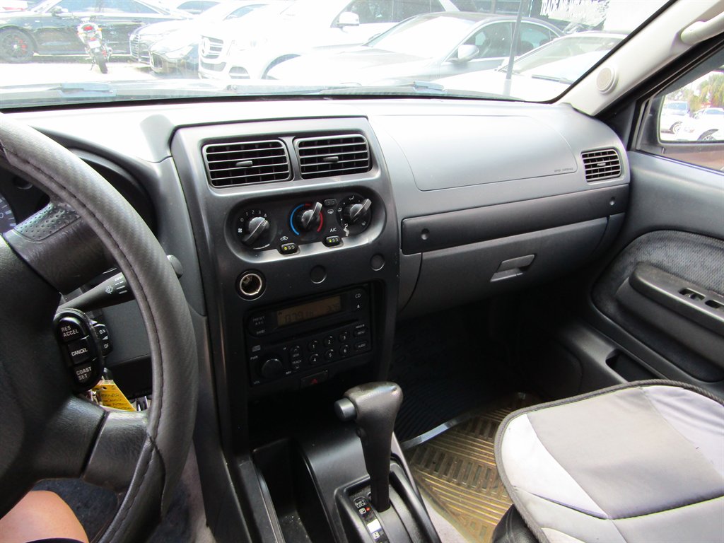 2002 Nissan Frontier - $7,999