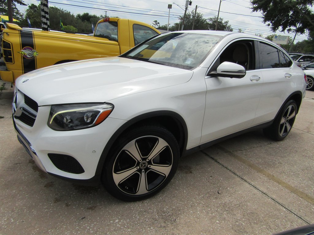 2018 Mercedes-Benz C-Class - $19,900