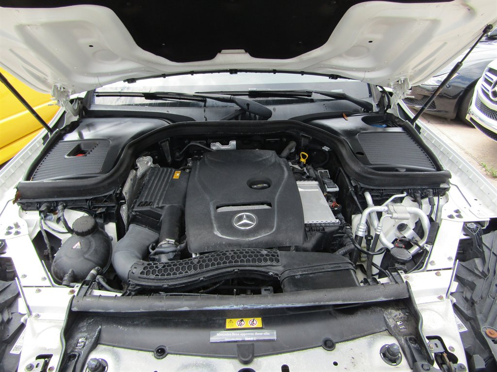 2018 Mercedes-Benz C-Class - $19,900