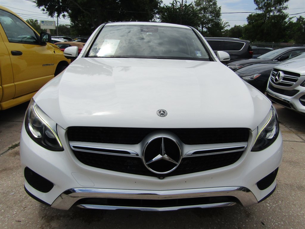 2018 Mercedes-Benz C-Class - $19,900