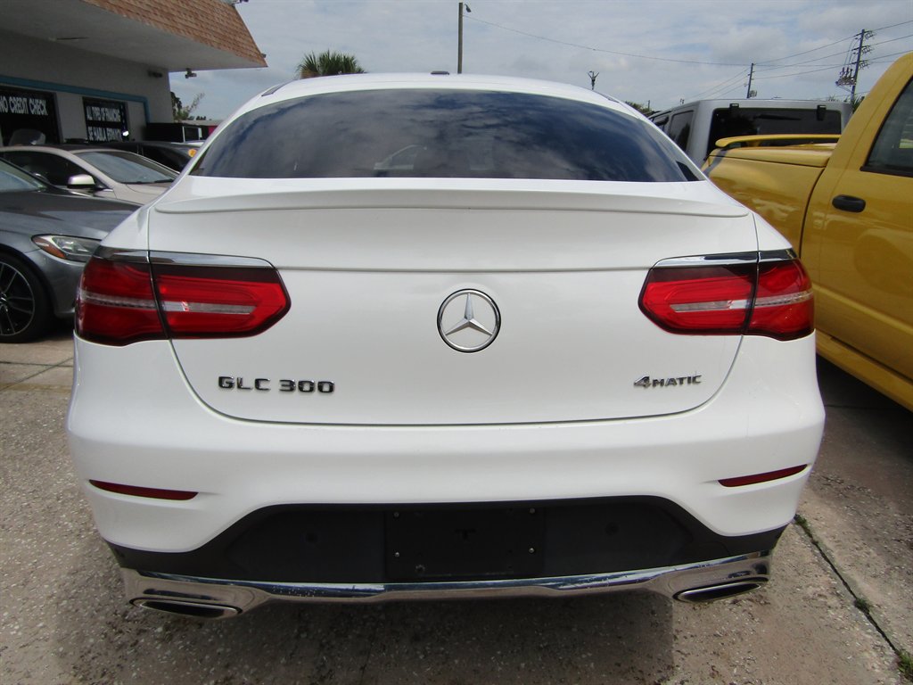 2018 Mercedes-Benz C-Class - $19,900