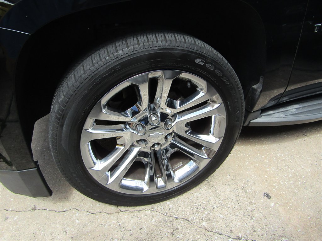 2016 Chevrolet Tahoe - $10,999