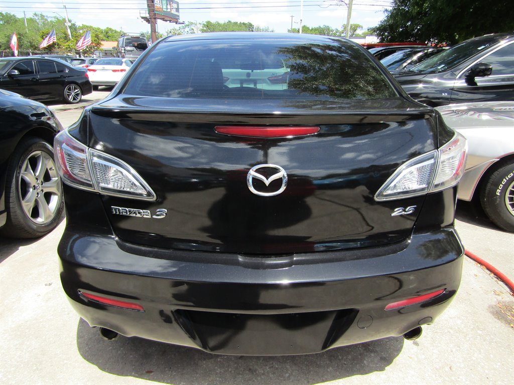 2012 Mazda Mazda3 s Touring photo