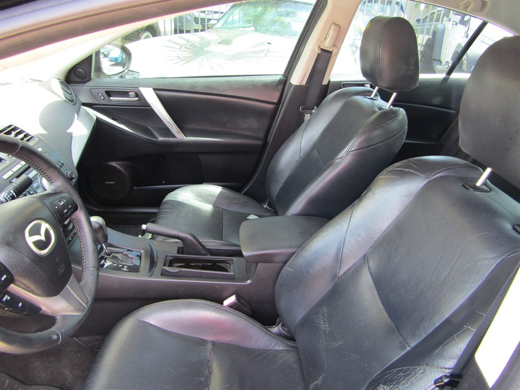 2012 Mazda Mazda3 s Touring photo