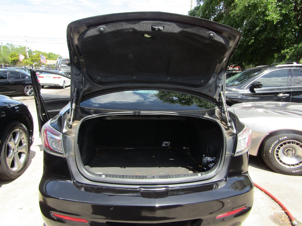 2012 Mazda Mazda3 s Touring photo