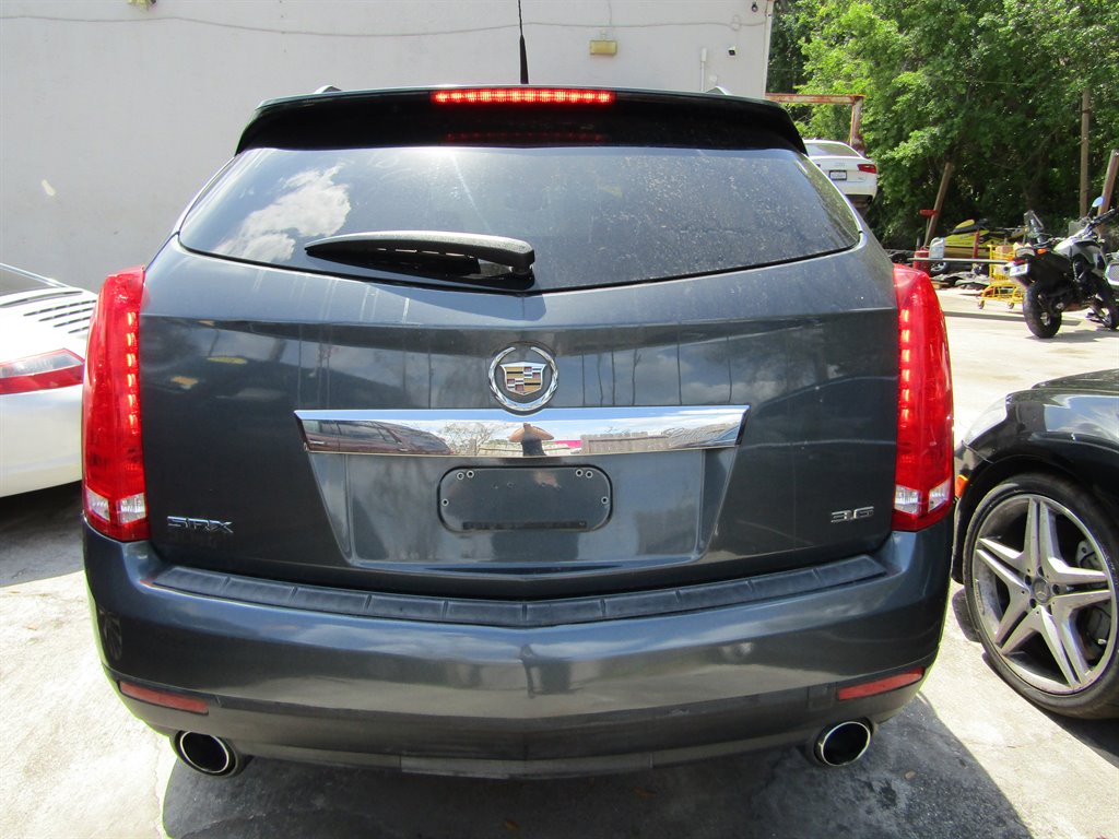 2012 Cadillac SRX photo
