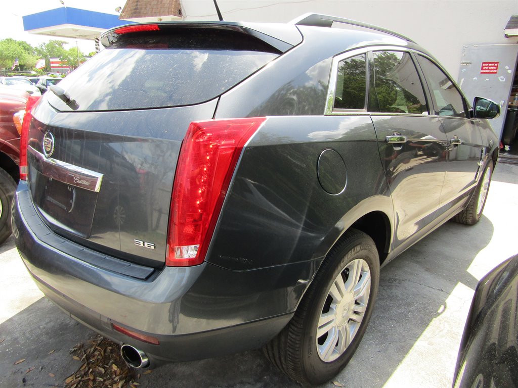 2012 Cadillac SRX photo