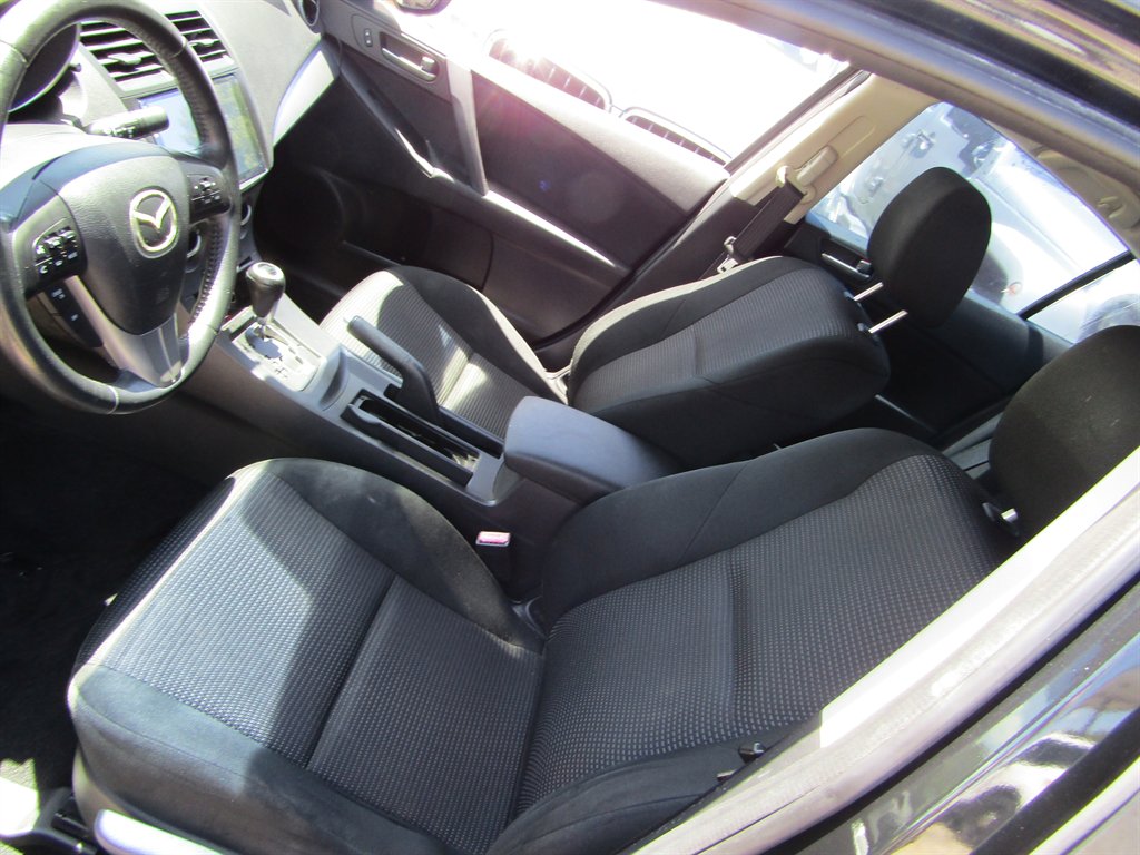2012 MAZDA MAZDA3 - $6,999