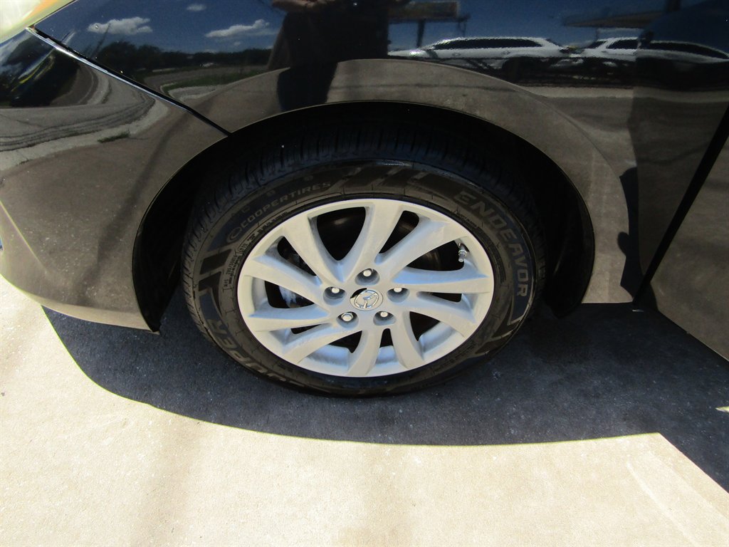 2012 MAZDA MAZDA3 - $6,999