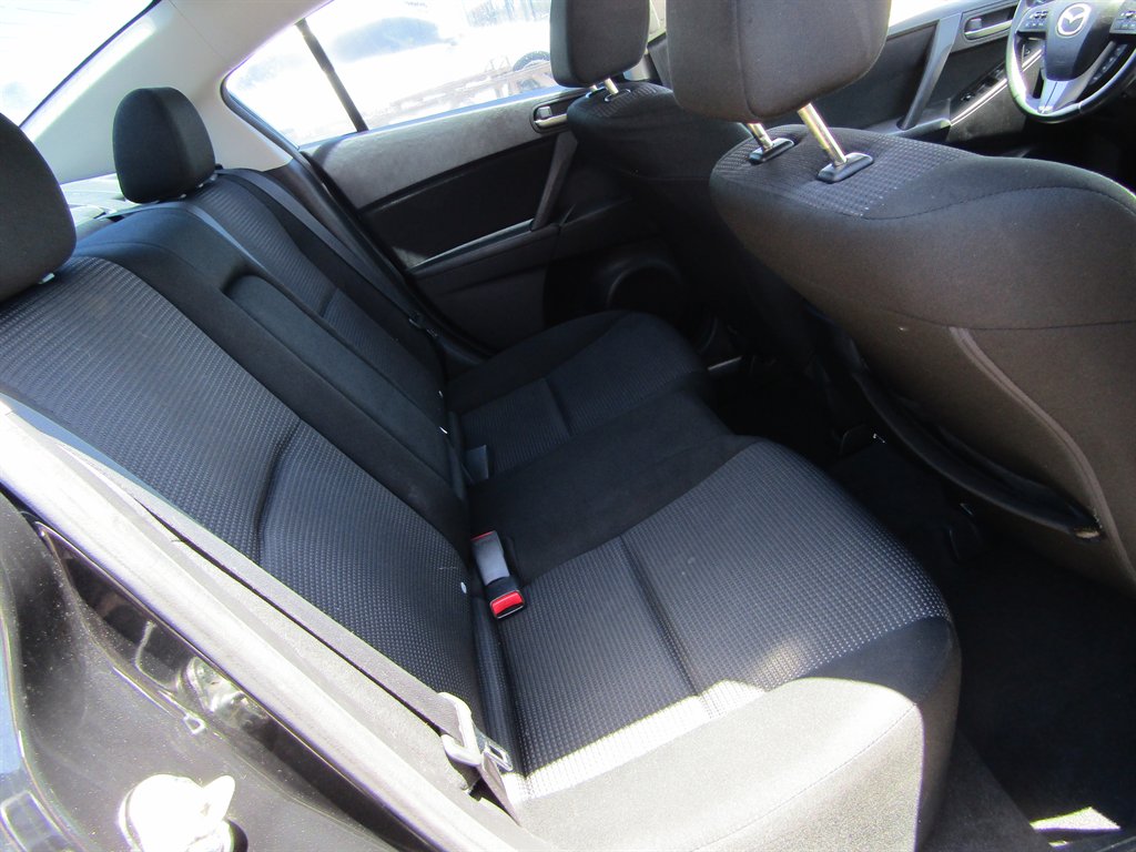 2012 MAZDA MAZDA3 - $6,999
