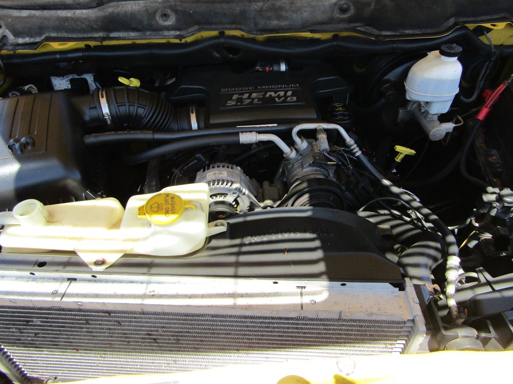 2005 Dodge RAM 1500 - $9,999