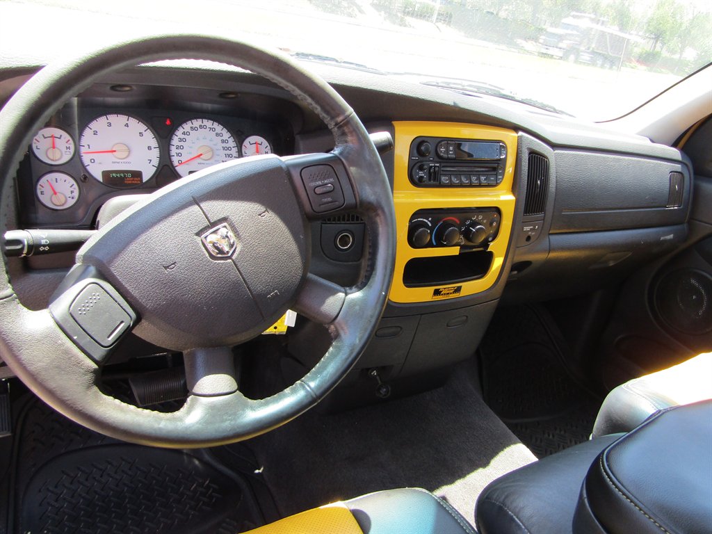 2005 Dodge RAM 1500 - $9,999