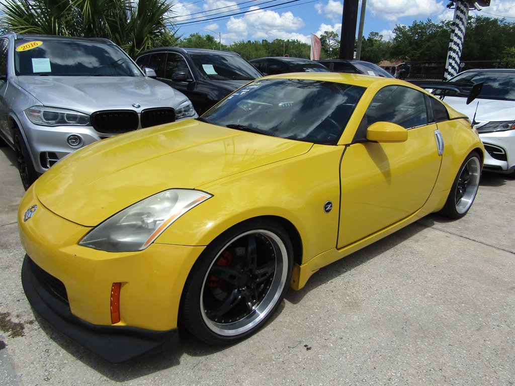 2005 Nissan 350Z - $7,999
