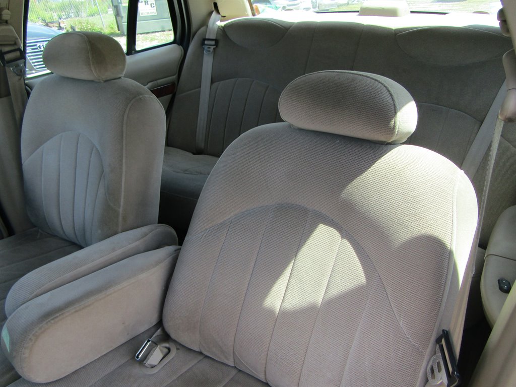 2000 Mercury Grand Marquis GS photo