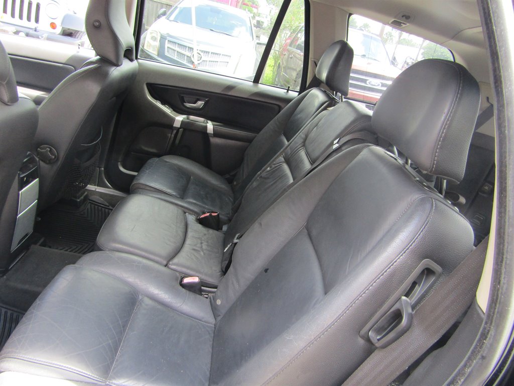 2013 Volvo XC90 - $5,500