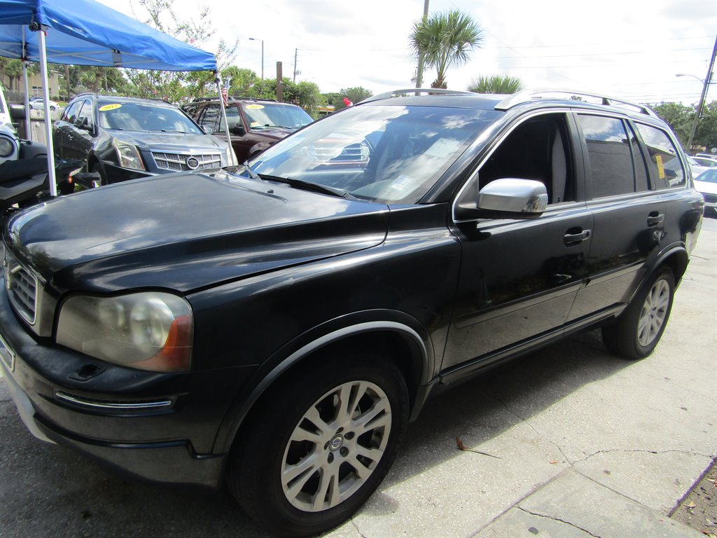 2013 Volvo XC90 - $5,500