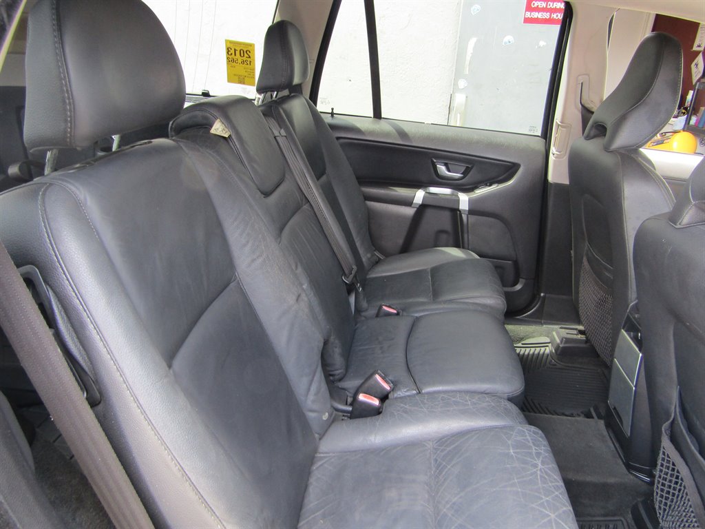 2013 Volvo XC90 - $5,500